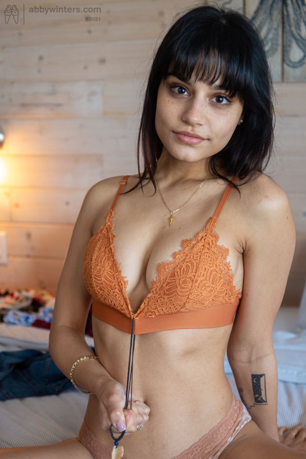 latina slut #3SIuVwY9