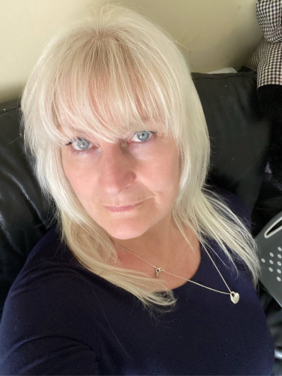 Blonde British Milf #h2ohydoz