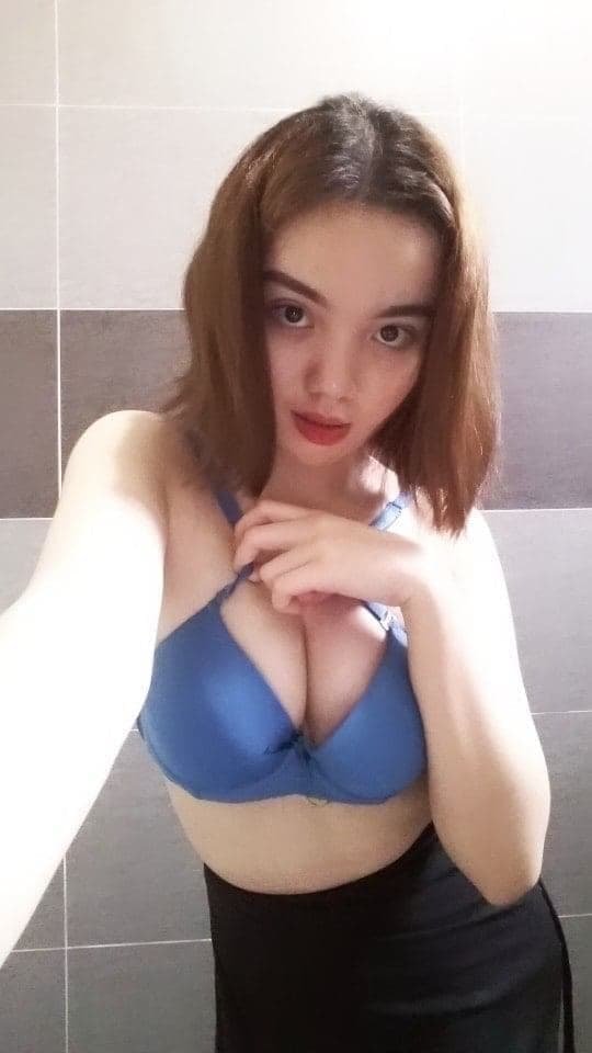 SWEETDINA img #8WkuD3u7