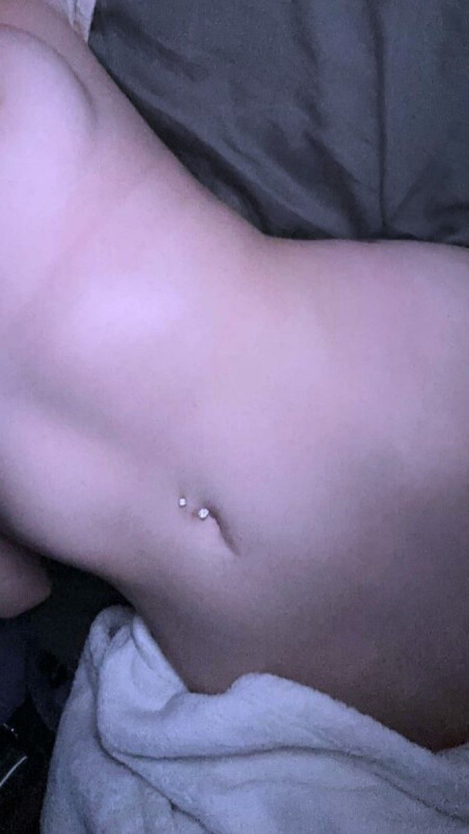 Perfect eGirl Feet+Ass (I’m obsessed!) 🤯🔥 #bXZcMnhw